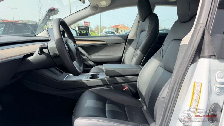 Tesla Model 3 Standard Range