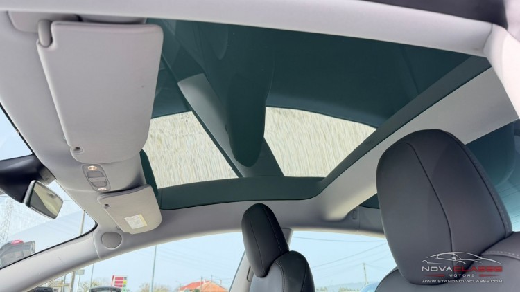 Tesla Model 3 Standard Range