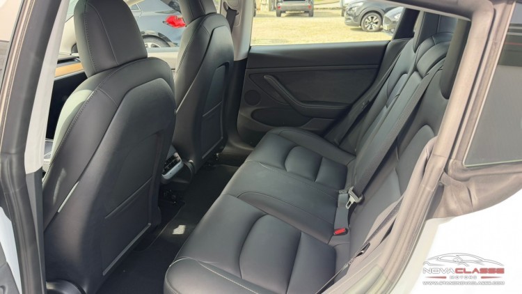 Tesla Model 3 Standard Range