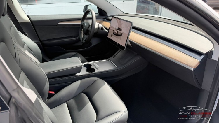 Tesla Model 3 Standard Range