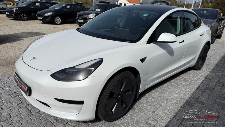 Tesla Model 3 Standard Range
