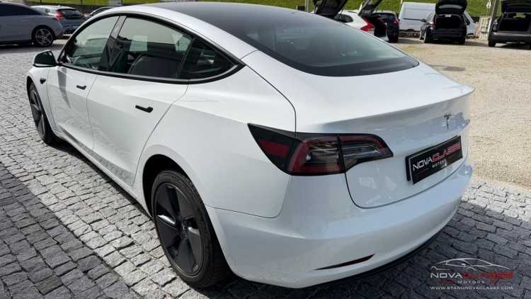 Tesla Model 3 Standard Range