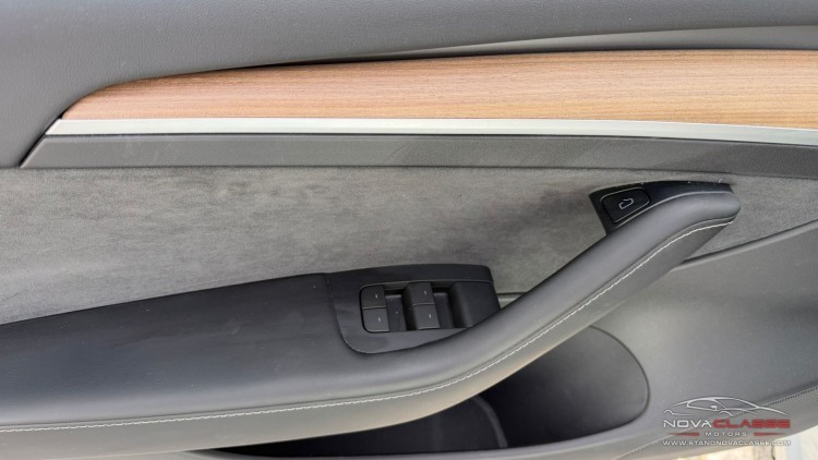 Tesla Model 3 Standard Range