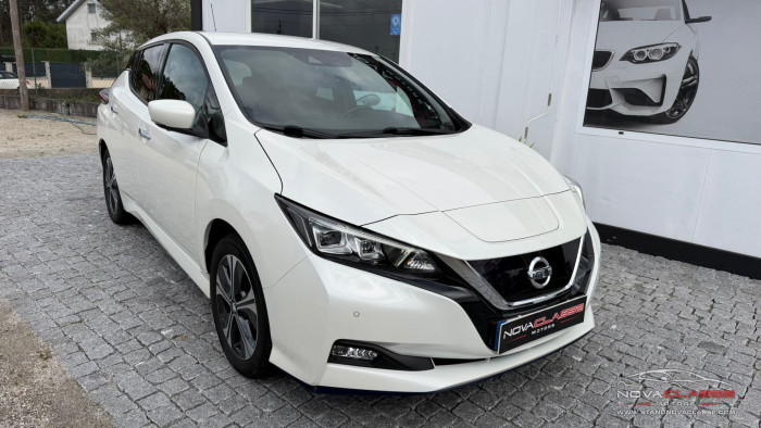 Nissan Leaf 62 kWh Business
