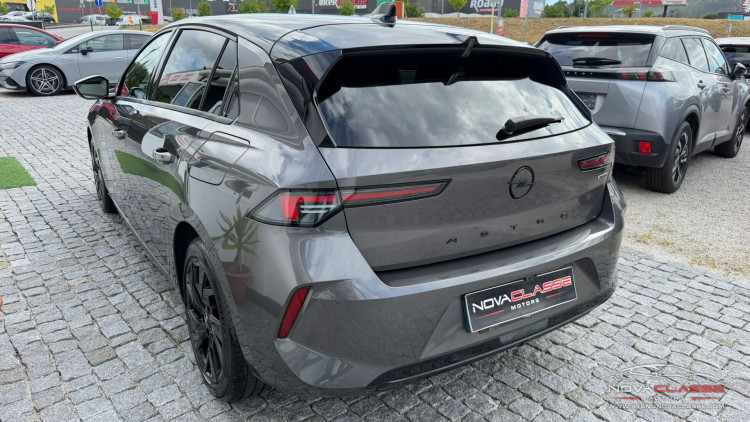 Opel Astra 1.6 T Hybrid Plug-In GS