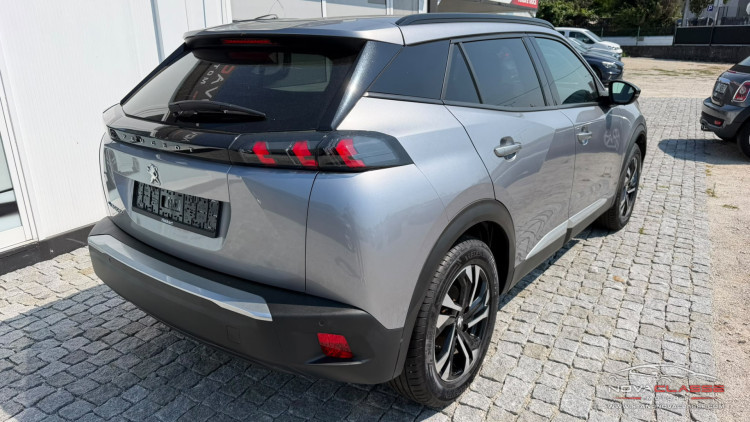 Peugeot e-2008 EV Allure Pack 50 kWh