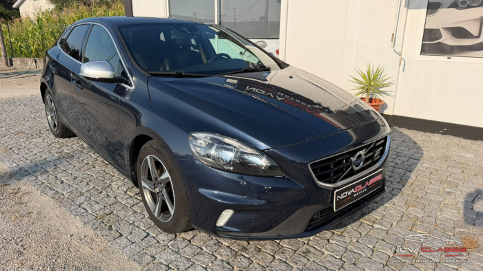 Volvo V40 D2 R Design