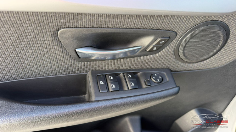 BMW S&eacute;rie 2 - 216 Active Tourer Advantage