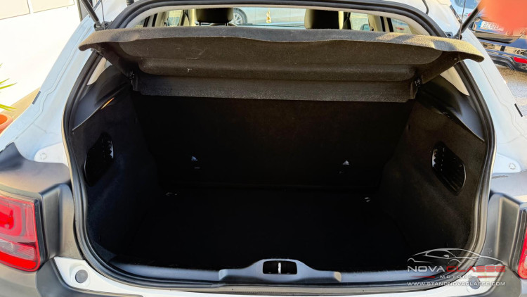 Citro&euml;n C4 Cactus 1.6 BlueHDi Shine