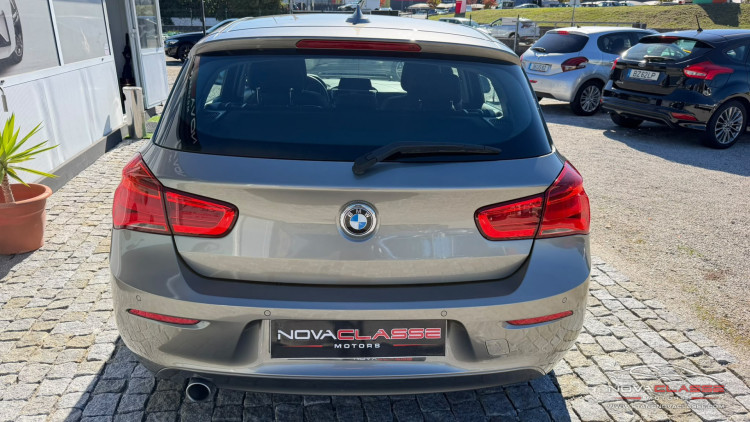BMW S&eacute;rie 1 - 116 d Line Urban Auto