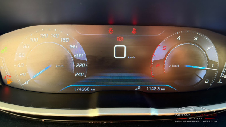 Peugeot 3008 1.6 BlueHDi Allure