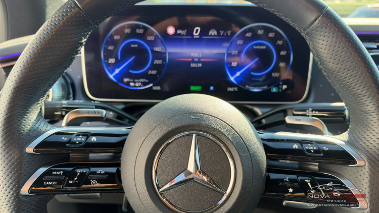 Mercedes-Benz EQE 300 AMG Line PACK NIGHT