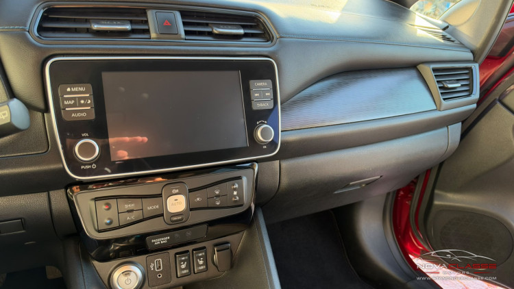 Nissan Leaf N-Connecta