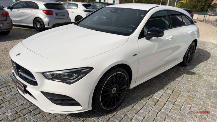 Mercedes-Benz Classe CLA 250 Shooting Brake AMG Line - H&iacute;brido