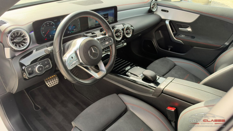 Mercedes-Benz Classe CLA 250 Shooting Brake AMG Line - H&iacute;brido